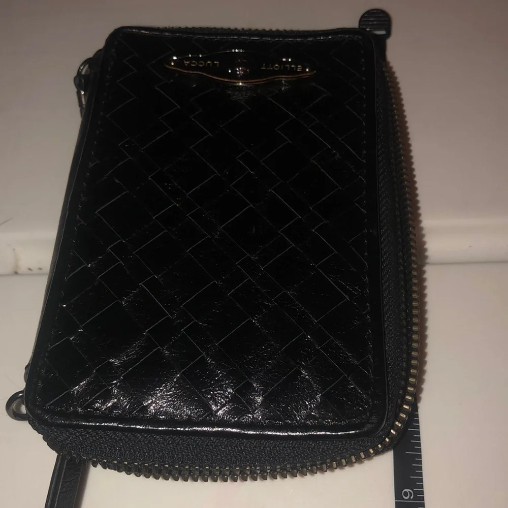 Elliott Lucca black Wigan genuine leather wallet / mobile & card case